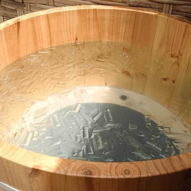 Old city spa chiang mai ice bath tub